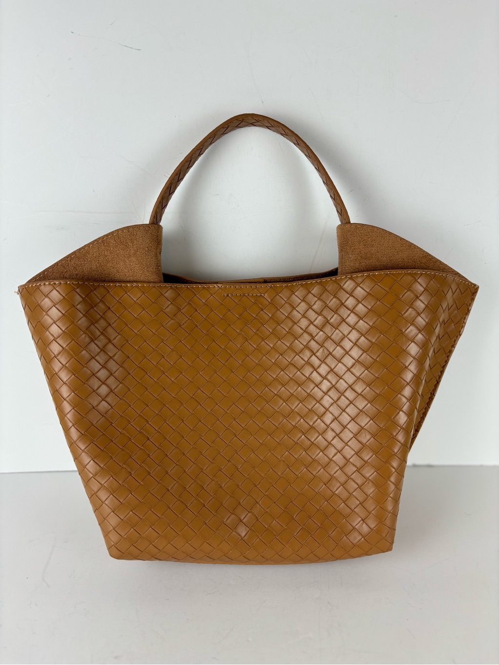 House Of Harlow 1960-Cute âTerriâ Vegan Tan Leather Woven Handbag